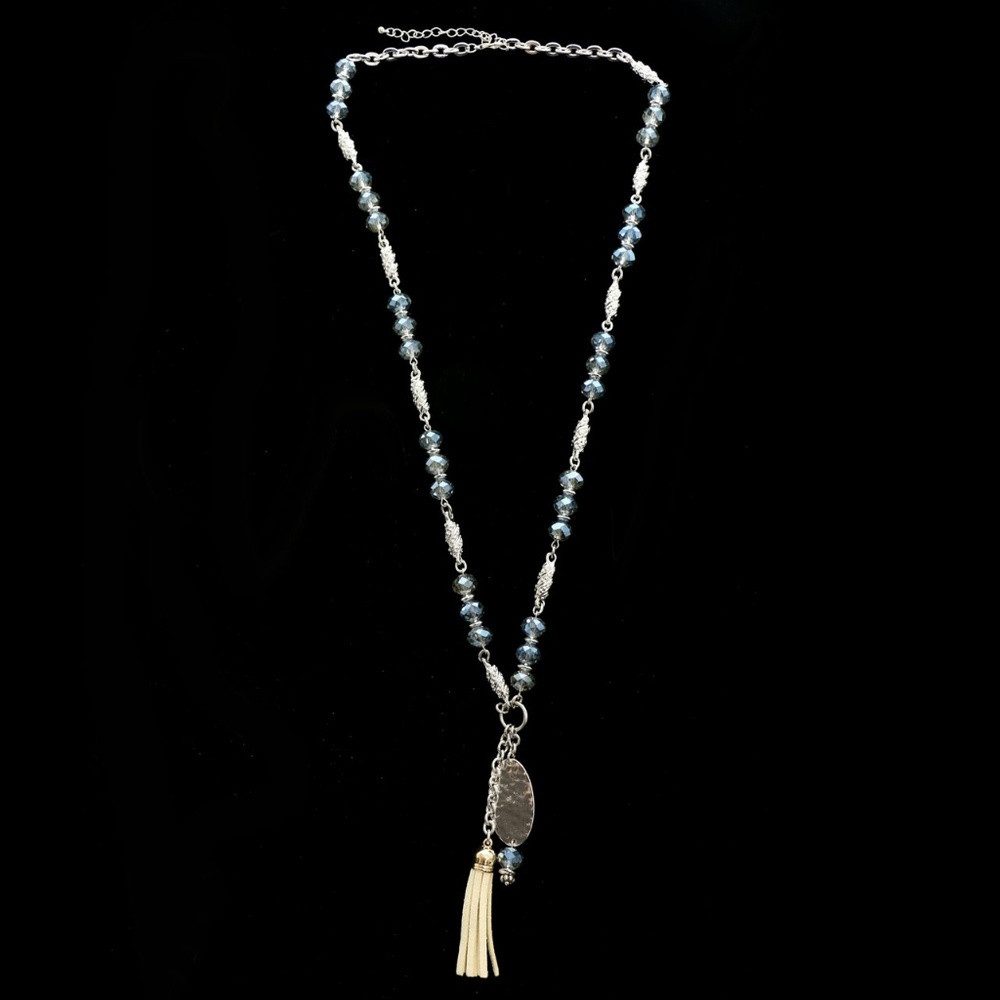 Luxury Y-Necklace Silver/Blue NWOT